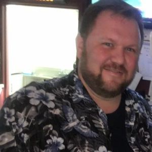 Meet your Posher, Dennis